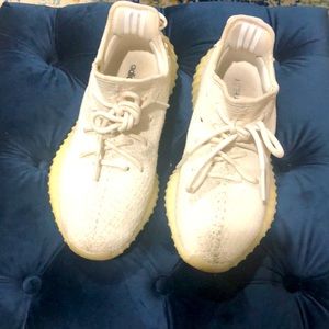 YEEZY 350 boost White